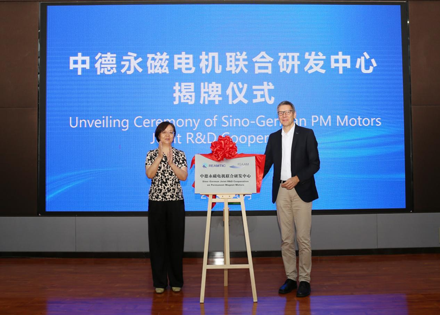 136823f1f8aeb0aa15d7219416517aff.png